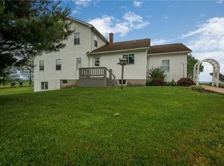 3190 Mark Rd NE, Carrollton, OH 44615