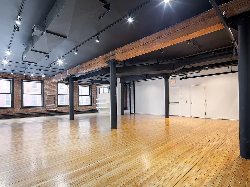 1st image of 65 N Moore St Floor 2