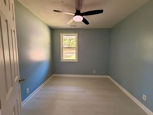 Unit Photo
