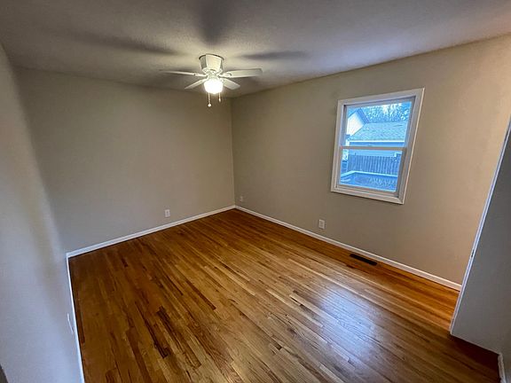 5th image of 4681 Suffolk Rd
