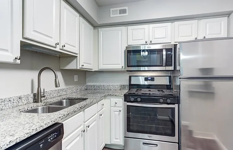 Briarbrook — Photo 1