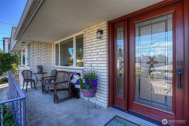 3rd image of 7418 S 15th Street
