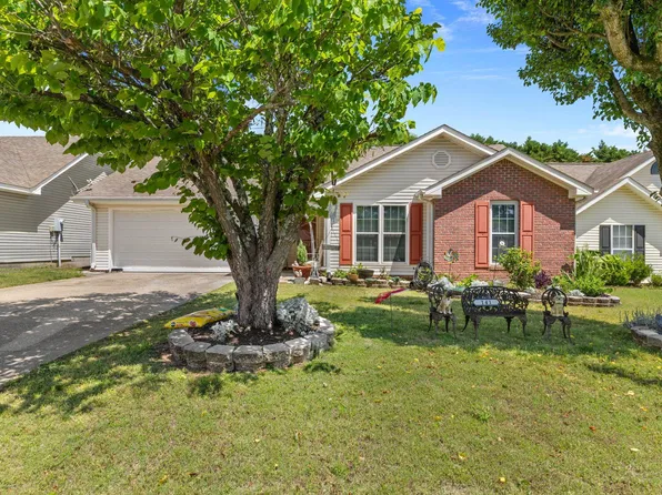 141 Fox Fire Dr, Florence, AL 35630