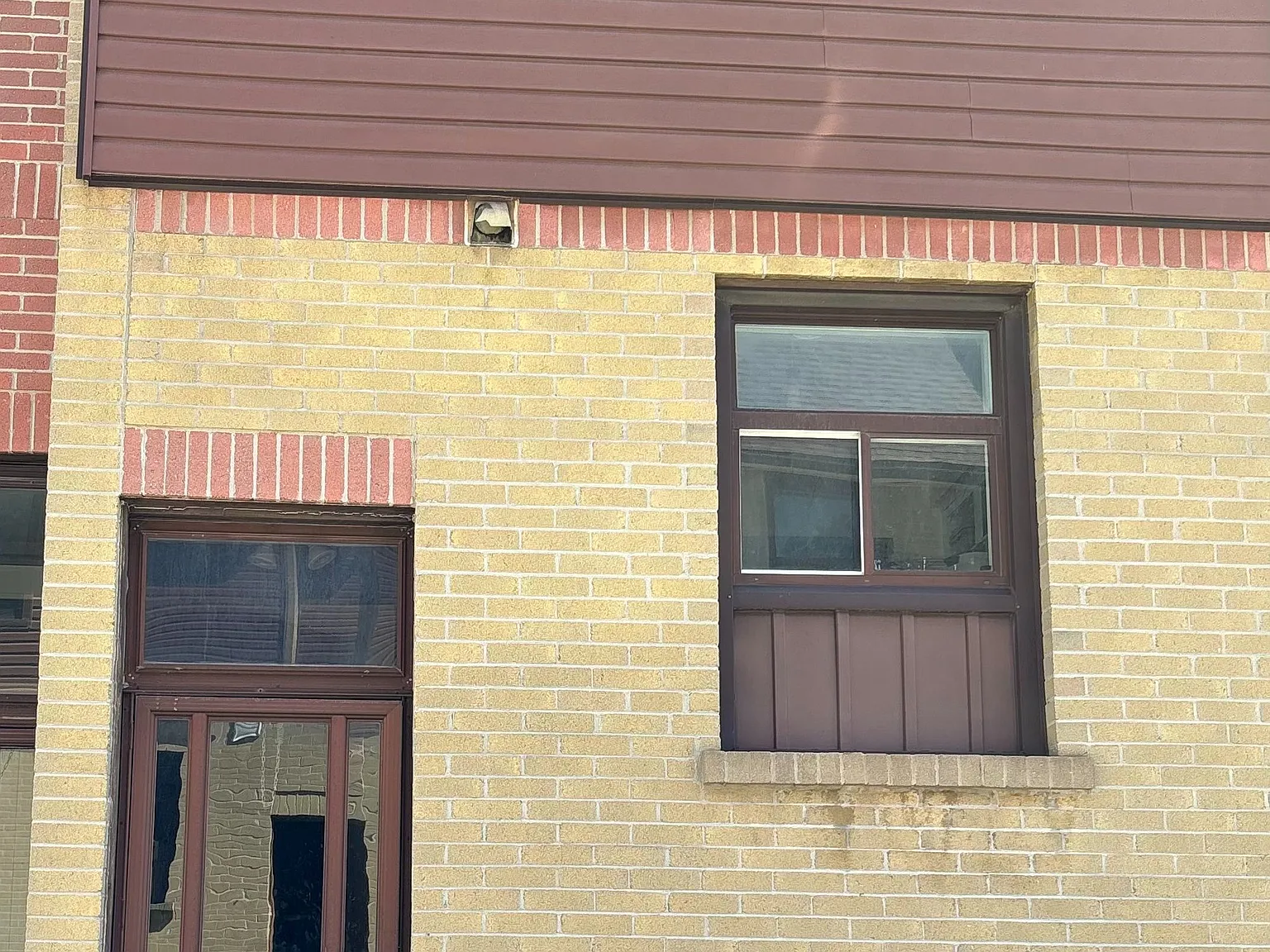 3 bed, $3,000 — Photo 1