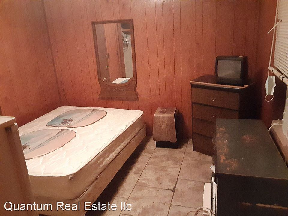 2nd image of 409 N 22nd St #409