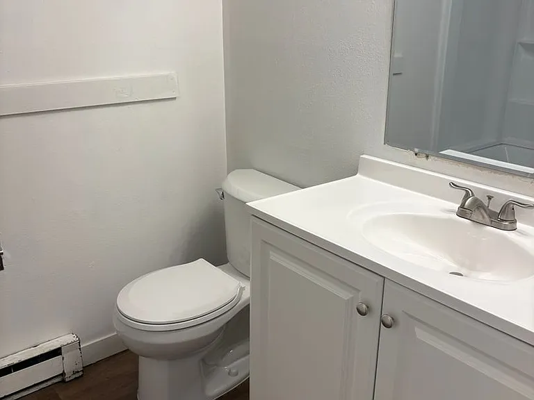 6119-6123 N Addison Ct — Photo 7