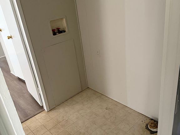 5th image of 3696 Mechanic Rd
