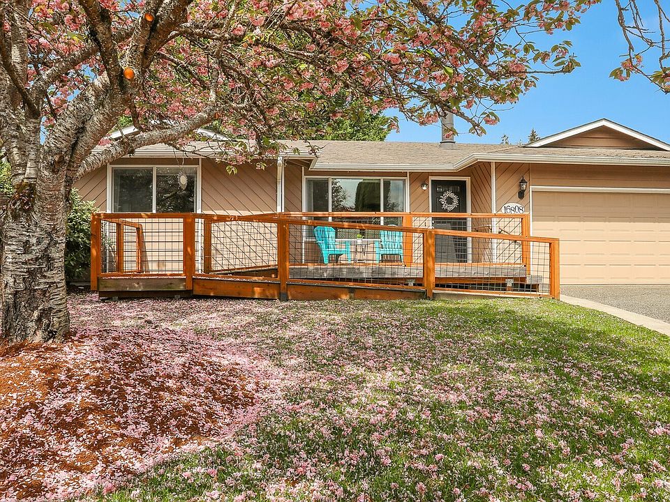 1st image of 16808 5th Avenue SE