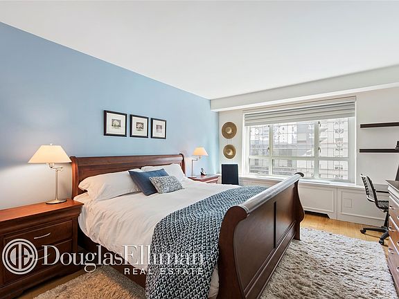 4th image of 200 E 66th St APT E0503