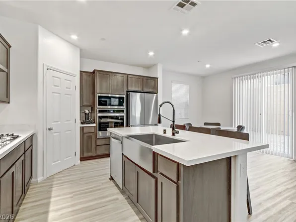 10964 Oregano Ave, Las Vegas, NV 89166