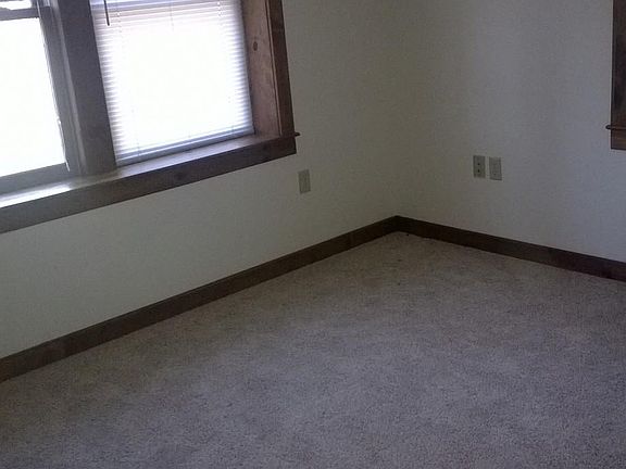 5th image of 6470 Quartz Ln #B