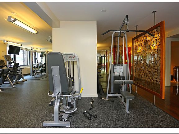 2nd image of 400 W 55th St APT 4E