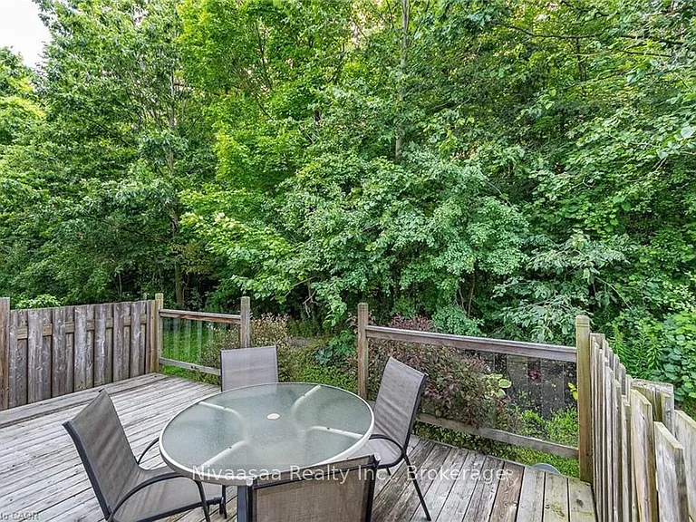 110 Activa Ave #D21 — Photo 38