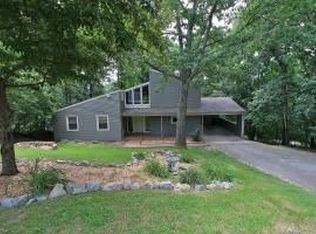 1857 Oak Dr, Salem, VA 24153