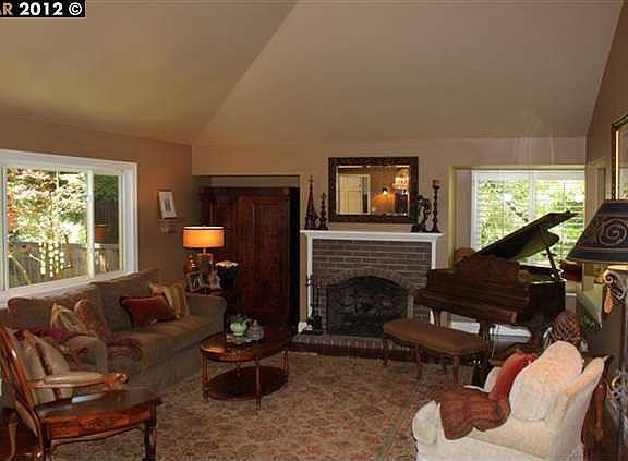 5th image of 2200 Hidden Oak Dr