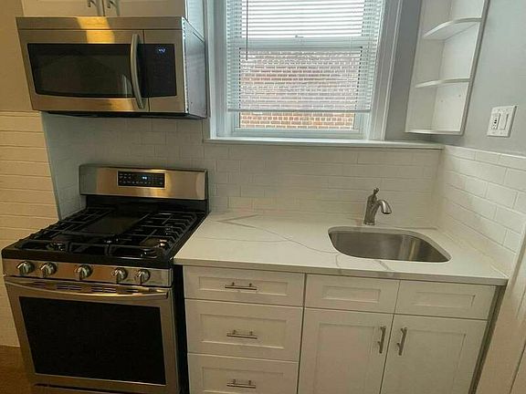 2nd image of 68-20 78th St #2R