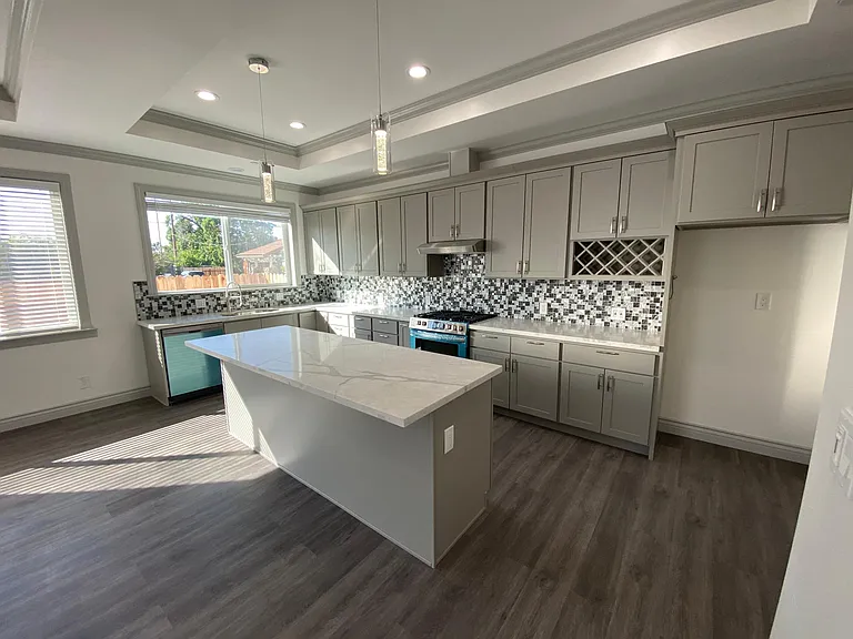 9672 Monterey Hwy — Photo 18