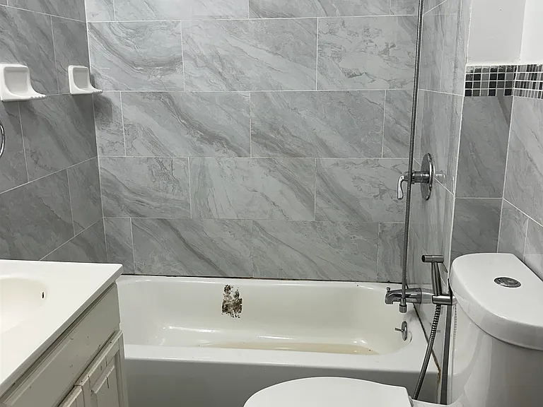 41 Garrison Ave #2 — Photo 9