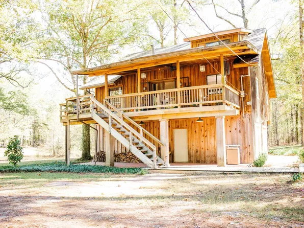 1368 Chapman Rd, Farmerville, LA 71241