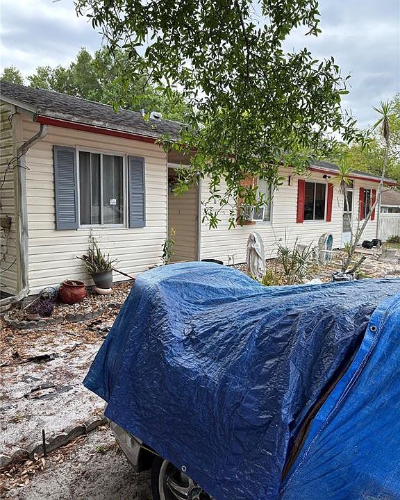 2nd image of 638 & 640 E PALMETTO AVENUE