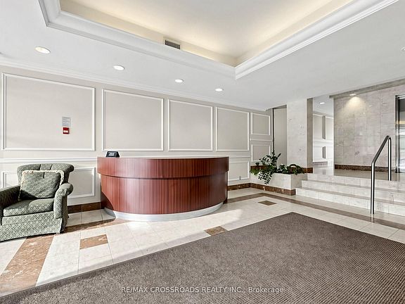 3rd image of 9 Chalmers Rd #Penthouse 2