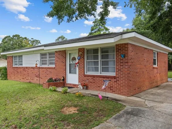 138 Charles St, Ozark, AL 36360