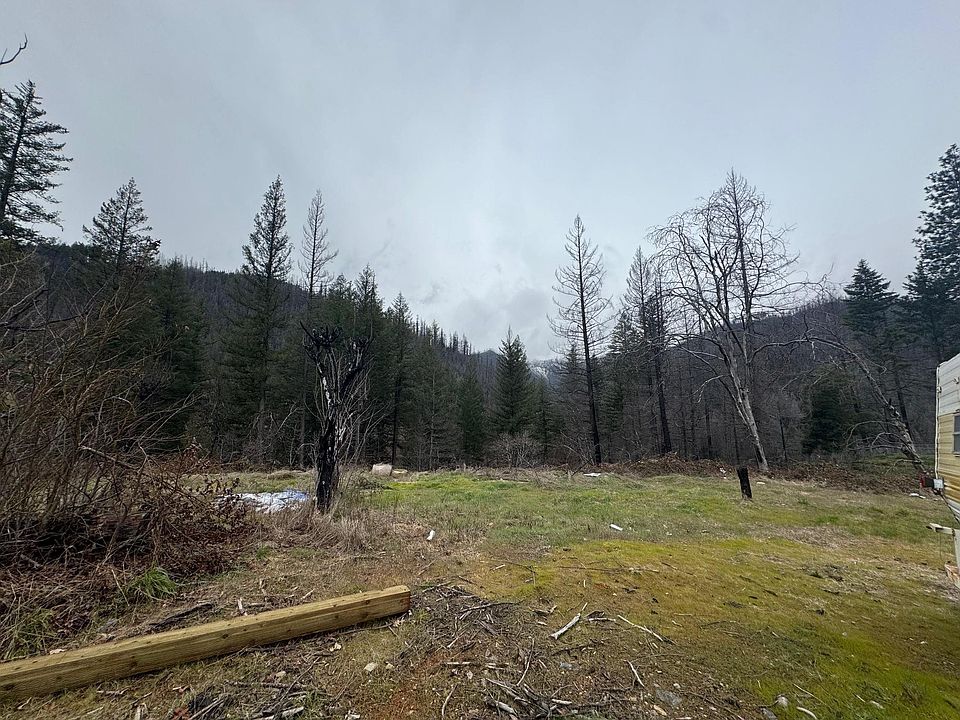 2nd image of 315 Indian Meadows Dr