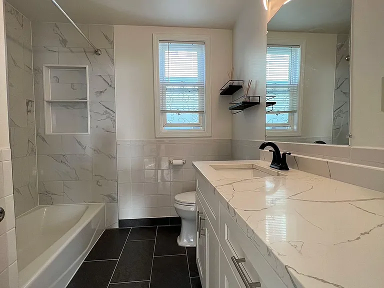 539 Washington St #2 — Photo 9
