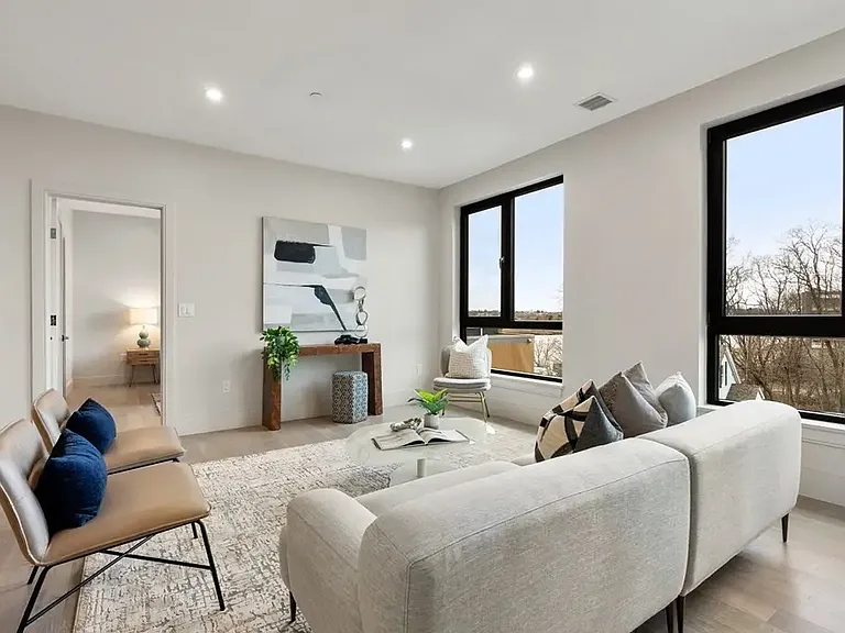 85 Myrtle St #205 — Photo 7