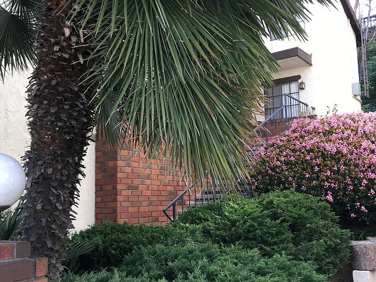 365 S Atlantic Blvd #F — Photo 1