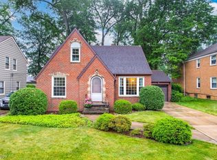 1017 Brookview Blvd, Parma, OH 44134
