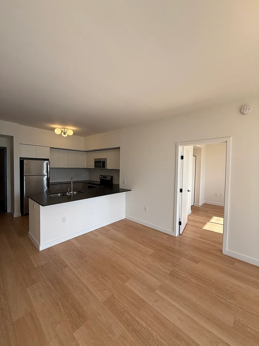 Building Photo - 1335 NE 110th Ter #A2