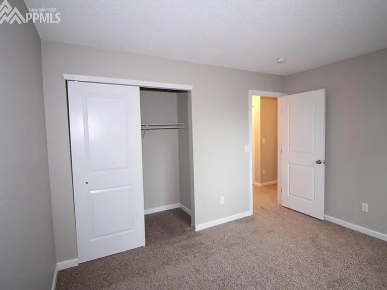 805 Ancestra Dr — Photo 12