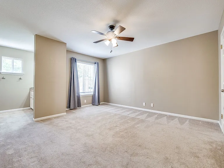 201 W Craig Pl #N — Photo 21
