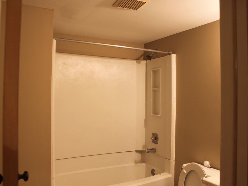 1st image of 9443 Timber View Dr