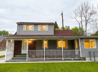 20870 Curie Ave, Warren, MI 48091