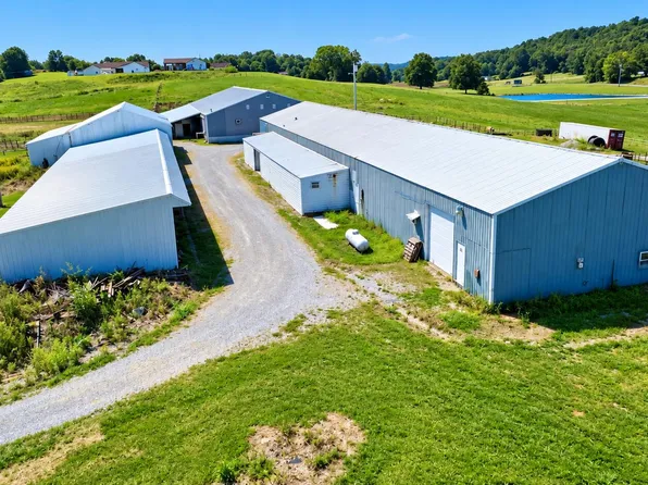 1867 Us Highway 60 E, Salem, KY 42078