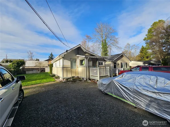 9638 D Street E, Tacoma, WA 98445