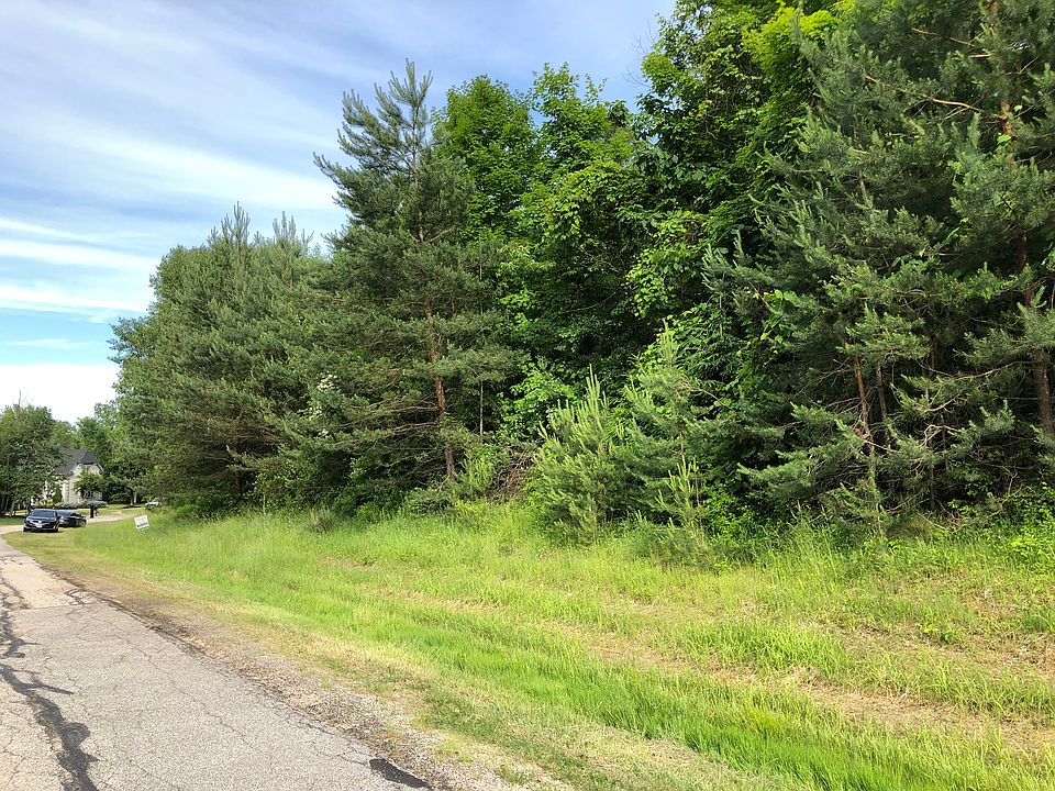 2nd image of Evergreen Ln Lot 65