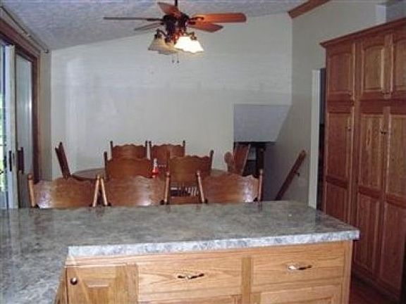 4th image of 9156 Stanhope Kelloggsville Rd
