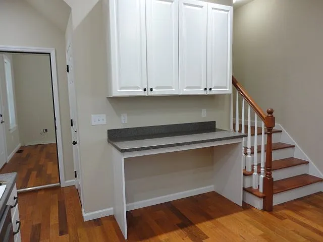 3 bed, 1.5 bath, $1,600 — Photo 4