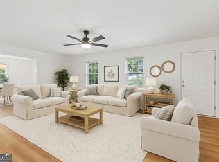 3735 Stonewall Dr NW, Kennesaw, GA 30152