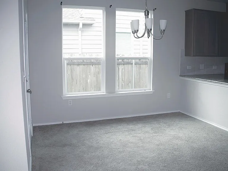 211 Pitkin Dr — Photo 13