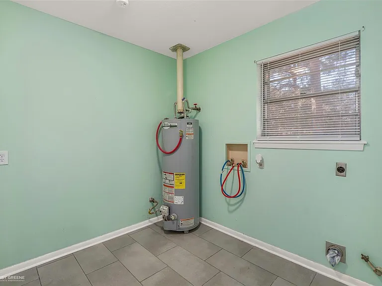 9346 Shartel Dr — Photo 28