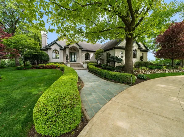 13 Quail Island Dr, Elkhart, IN 46514