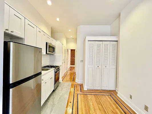 Rented by J & L Holding Corporation | media 15