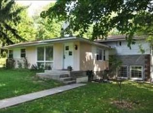 1 Easy St, Poughkeepsie, NY 12603