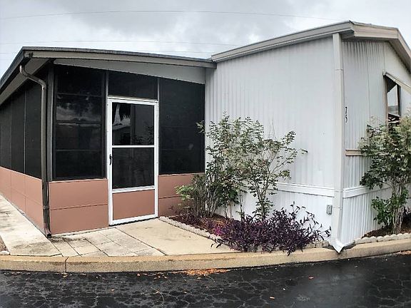 3rd image of 2135 Mayfair Way Lot 75