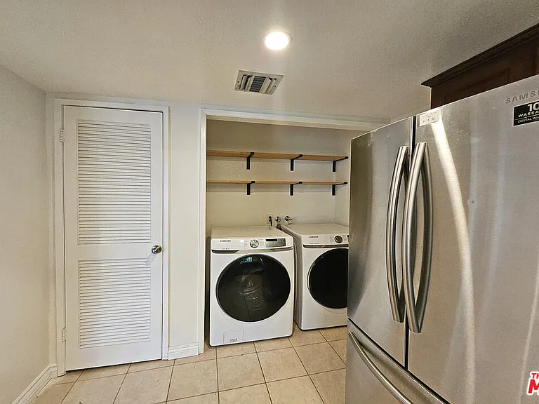 1454 E Orange Grove Blvd #1 — Photo 13