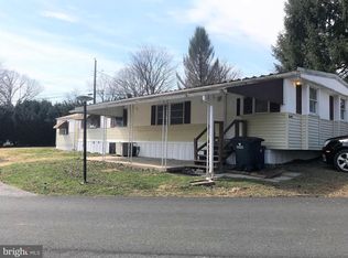 20 Earl Ln, Lititz, PA 17543